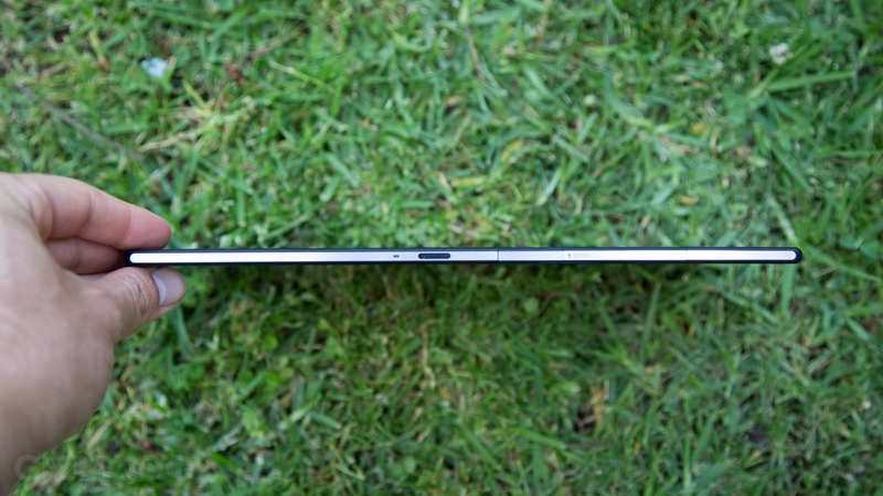 Illustration for article titled Sony Xperia Z2 Tablet, análisis: un software que desmerece al hardware